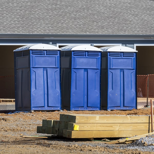 what is the cost difference between standard and deluxe porta potty rentals in Geronimo